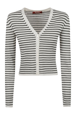 white-sweater-trieste
