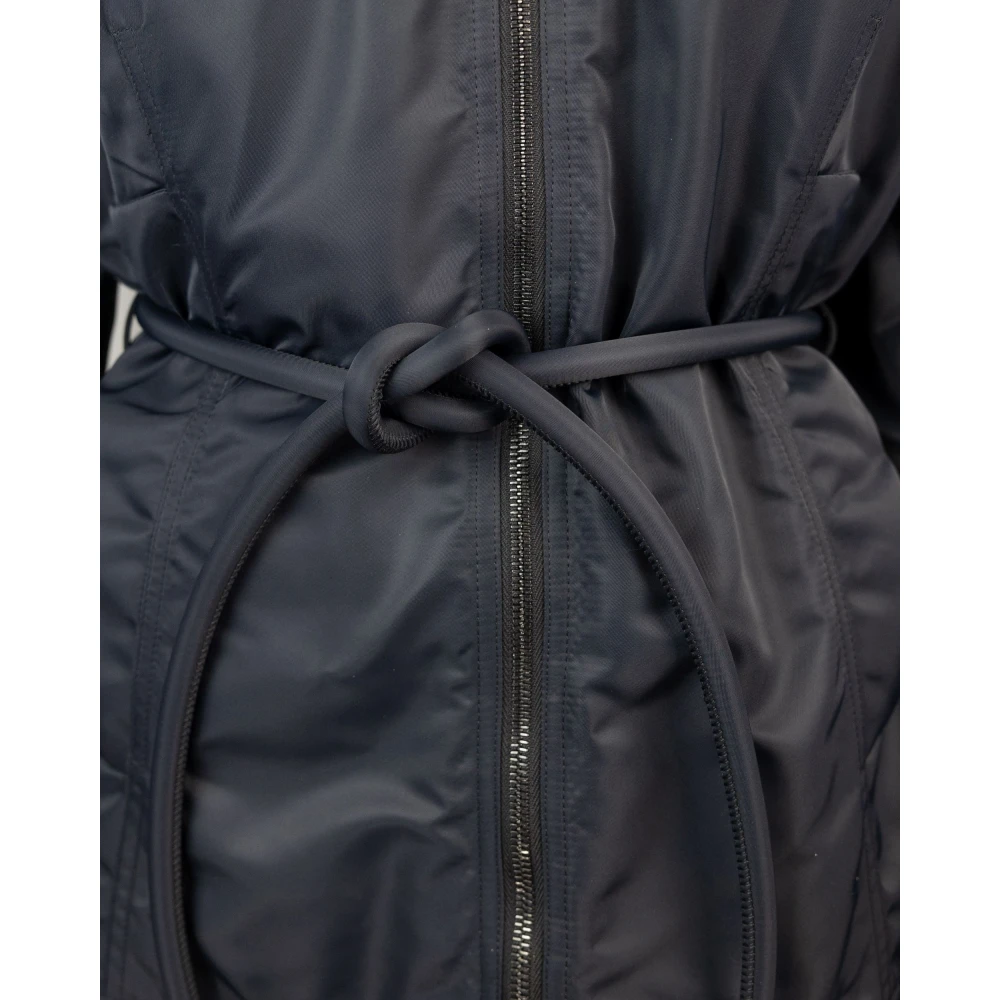 SPORTMAX Zwarte Jassen met Wol Details Black Dames