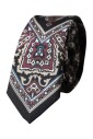 cravate-en-soie-avec-details-iconiques