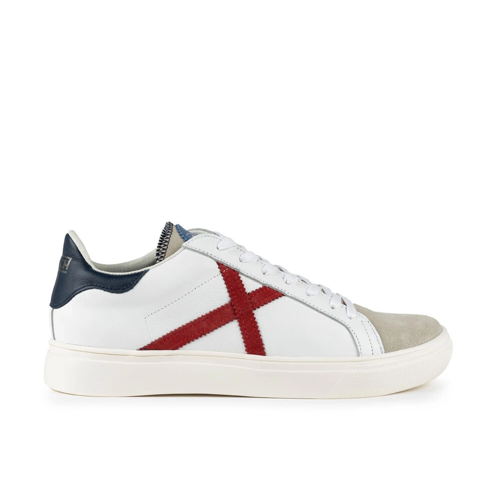Munich - Shoes > Sneakers - White - Munich - Modalova