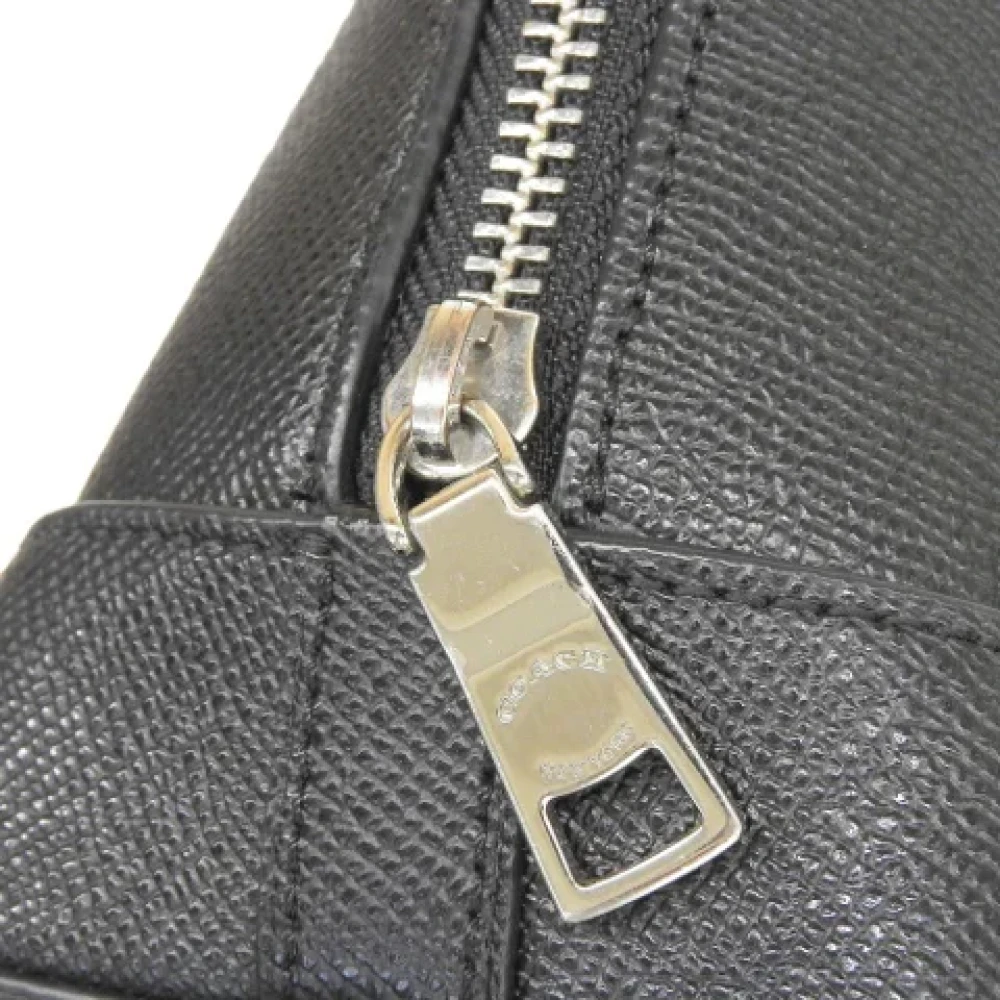 Coach Pre-owned Fabric handbags Gray Dames