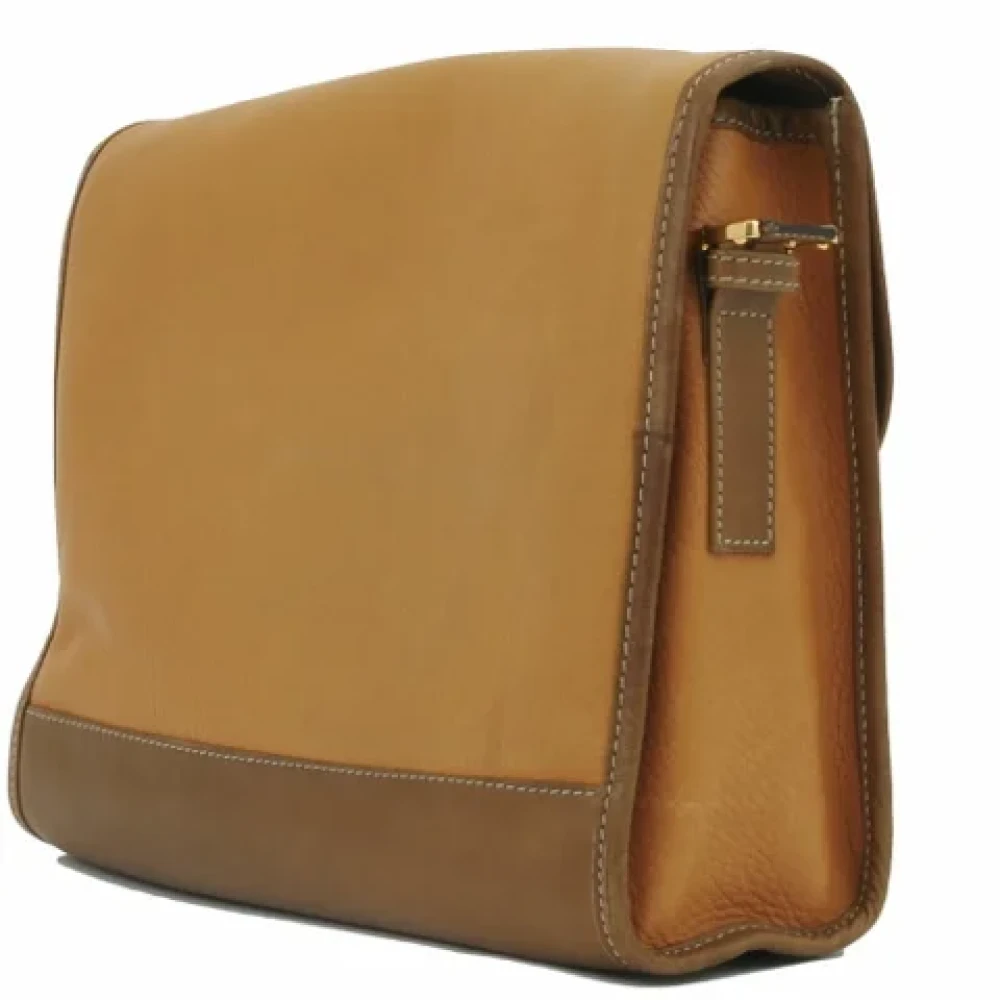 Loewe Pre-owned Leather shoulder-bags Beige Dames
