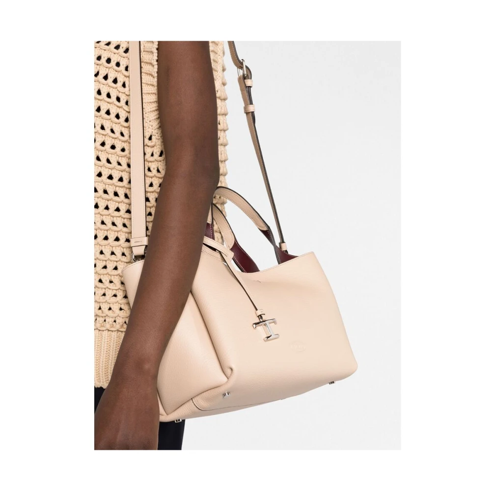 TOD'S Beige Leren Tote Tas met Zilveren Accenten Beige Dames