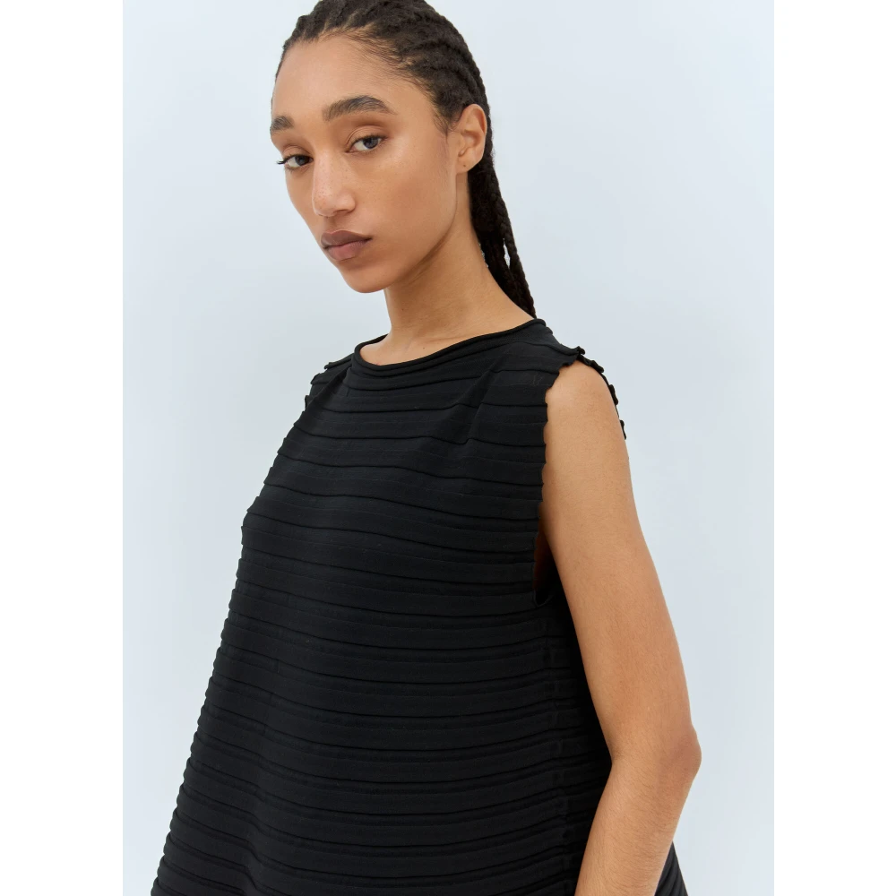 Issey Miyake Geplooide Boothals Gebreide Top Black Dames