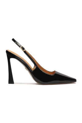 Lackade klacklösa pumps