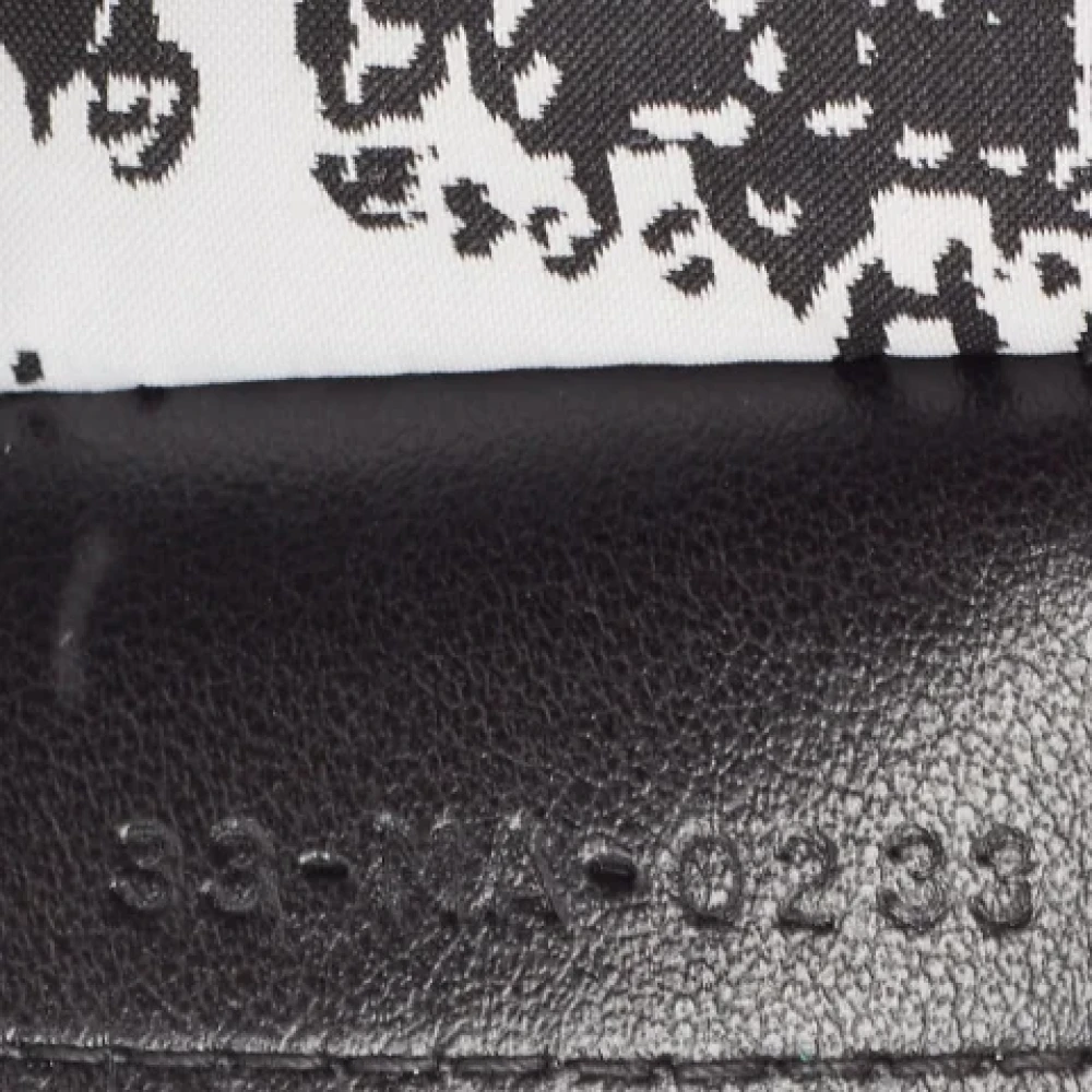 Dior Vintage Pre-owned Nylon dior-bags Black Dames