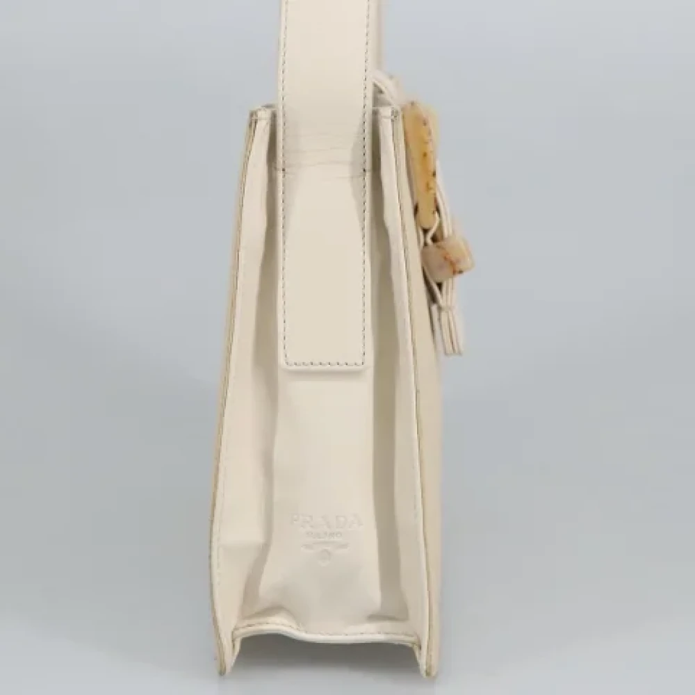 Prada Vintage Pre-owned Leather shoulder-bags Beige Dames