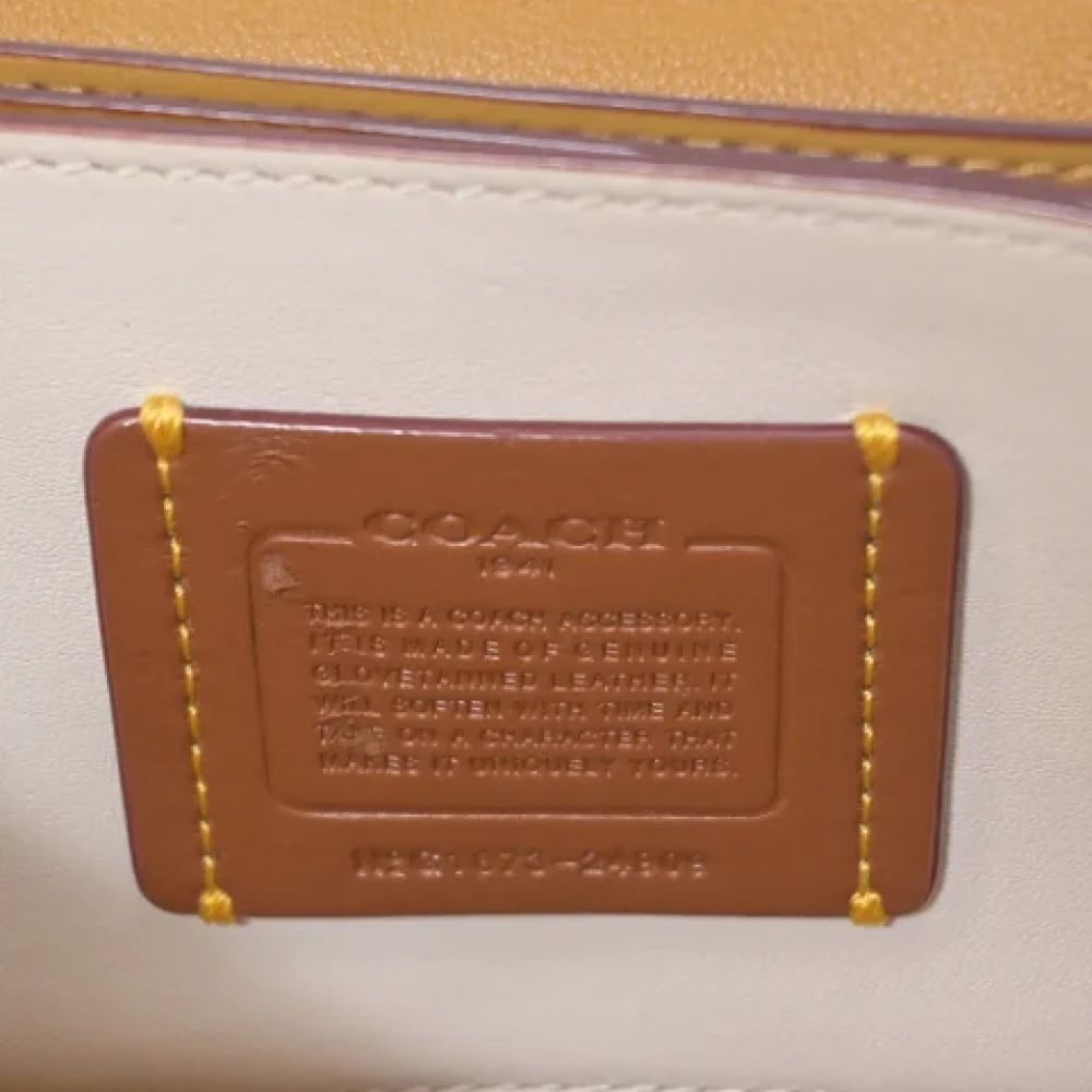 Coach Pre-owned Leather crossbody-bags White Dames