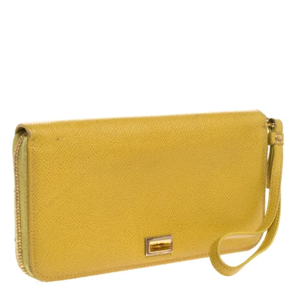 Dolce & Gabbana Pre-owned Leather wallets Yellow Dames