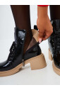 bottines-classiques-a-lacets