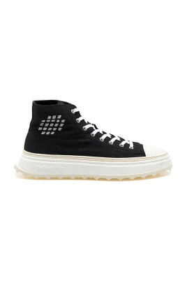 black-sneakers-cuprace-star-mid-cut