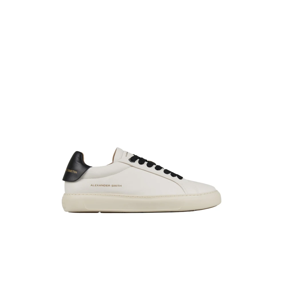 Alexander Smith Soho Uomo in zacht leer met zwarte hiel en veters Heren Schoenen Wit