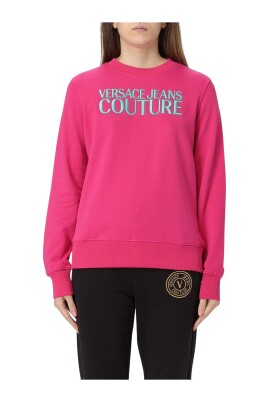 logo-detail-sweatshirt