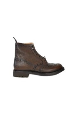 flat-leather-ankle-boots
