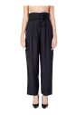 zwarte-broek-met-ritssluiting