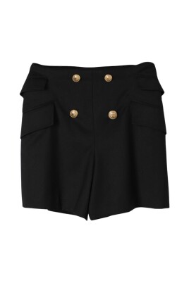 shorts-noirs-avec-detail-de-bouton