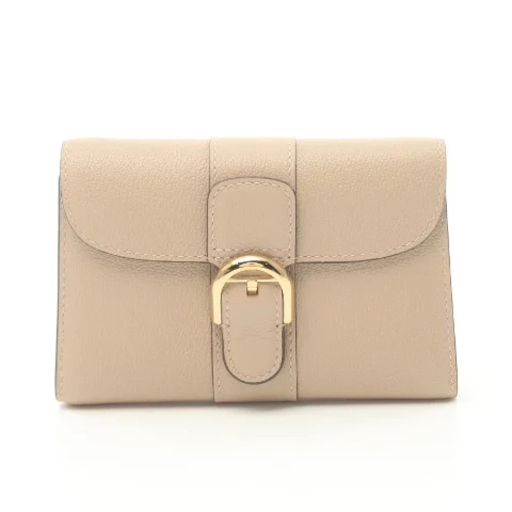 Delvaux Pre-owned Leather wallets Beige Dames