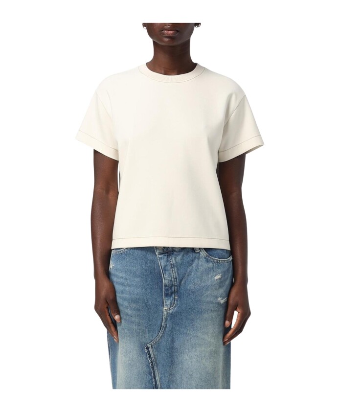 minimalist-crew-neck-top