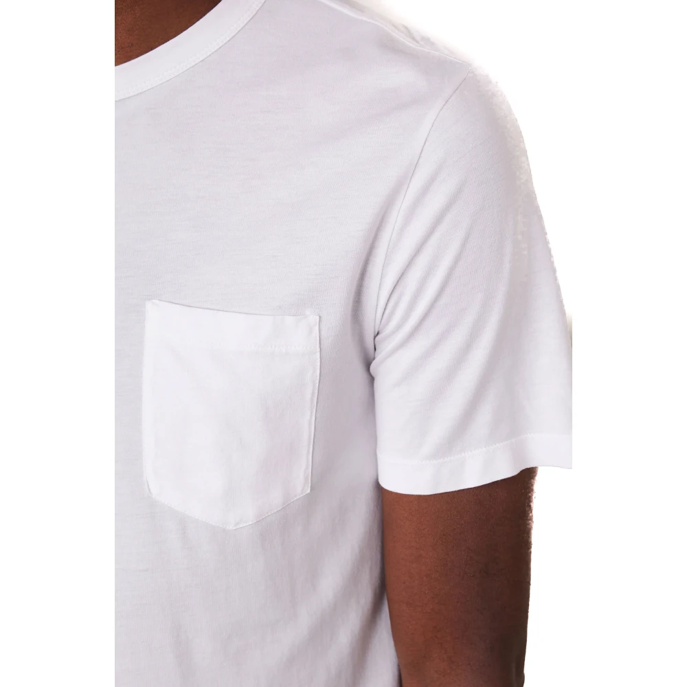 Officine Générale Wit T-shirt met Zak White Heren