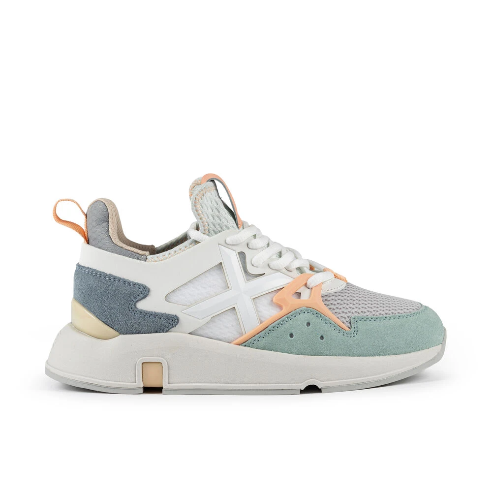 Shoes > Sneakers - - Munich - Modalova