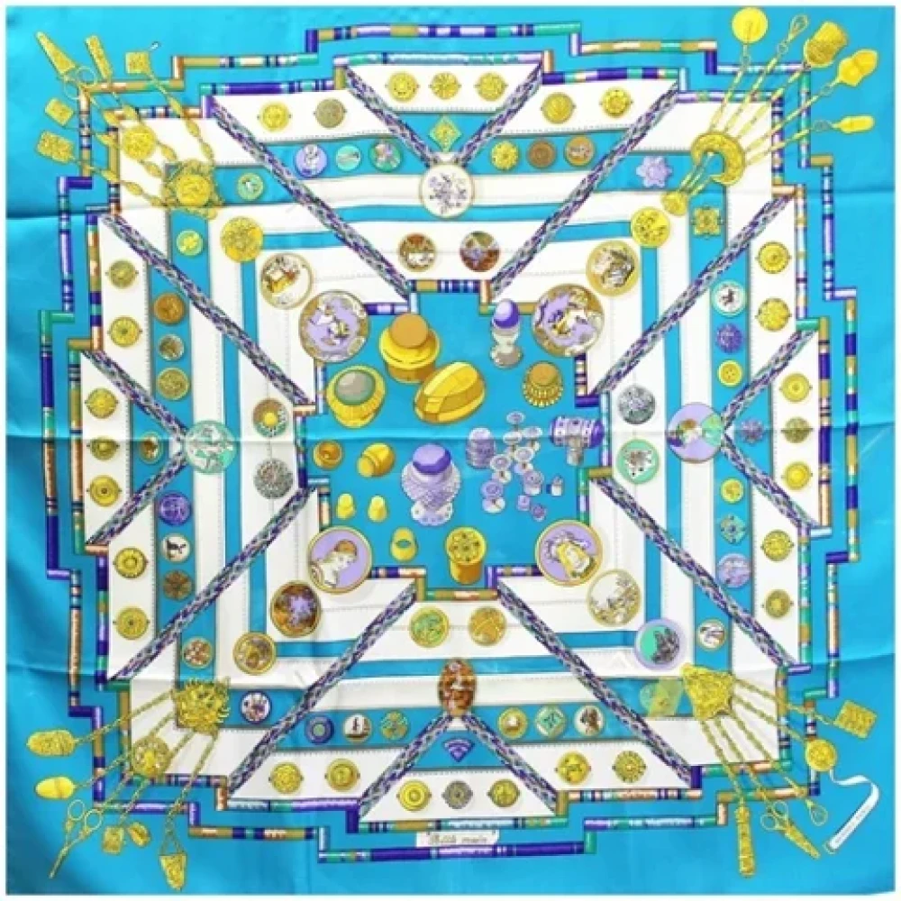 Hermès Vintage Pre-owned Silk scarves Blue Dames