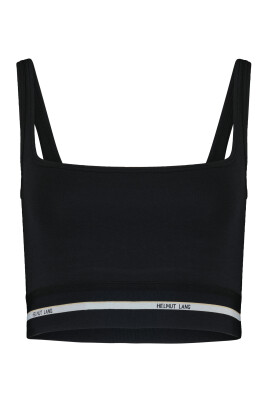 top-tendance-avec-details-iconiques-du-logo