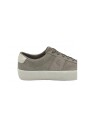 baskets-en-daim-beige