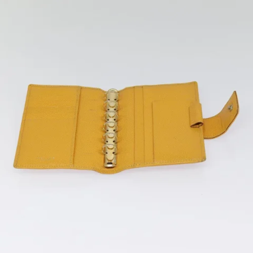 Celine Vintage Pre-owned Leather home-office Yellow Dames