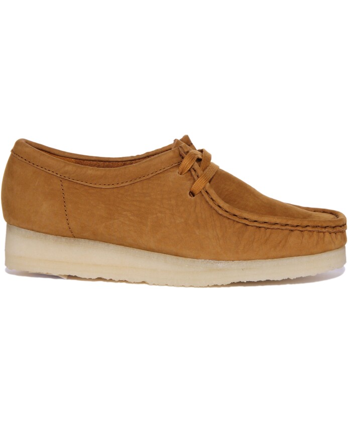 wallabee-lace-up-shoes