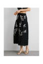 jupe-midi-noire-brodee-florale