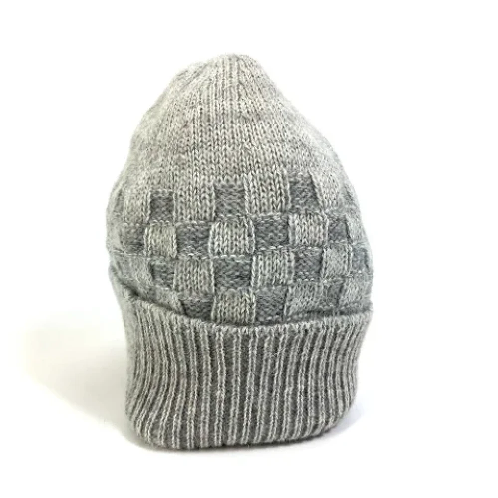 Louis Vuitton Vintage Pre-owned Wool hats Gray Dames