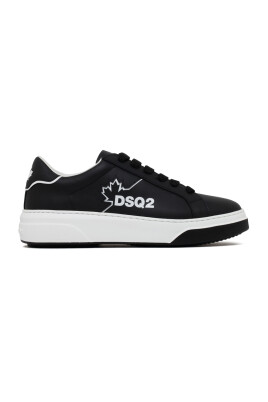 sneakers-noires-avec-impression-de-feuille-derable