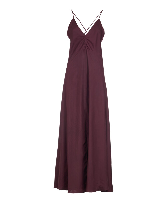 robe-sans-manches-dans-un-style-elegant