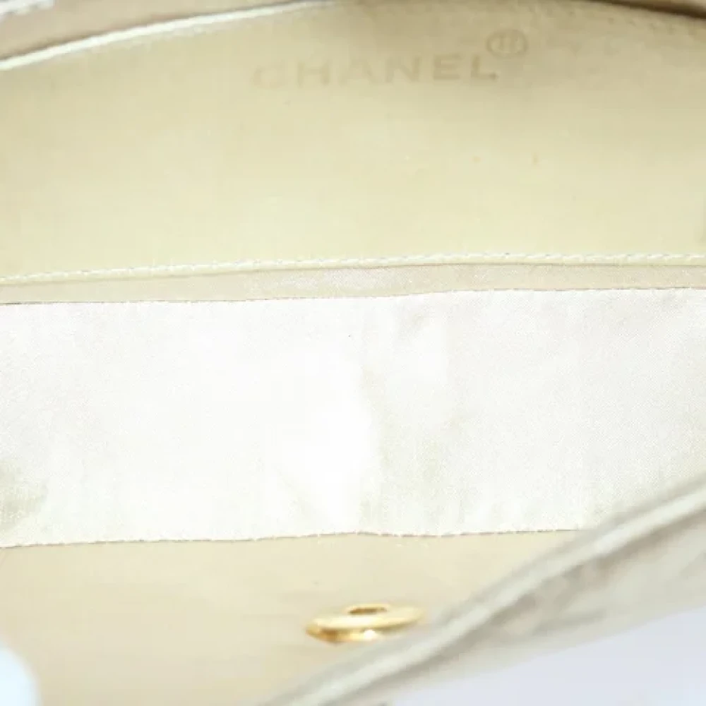 Chanel Vintage Pre-owned Silk chanel-bags Beige Dames