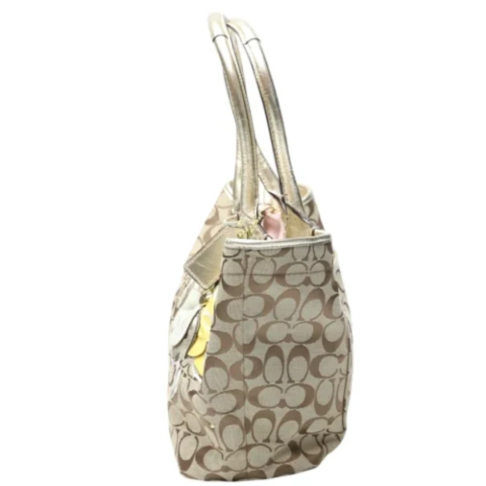 Coach Pre-owned Fabric shoulder-bags Brown Dames