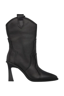 Broderad klackbootie