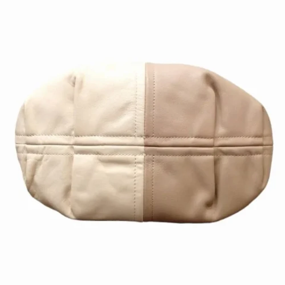 Coach Pre-owned Leather handbags Beige Dames