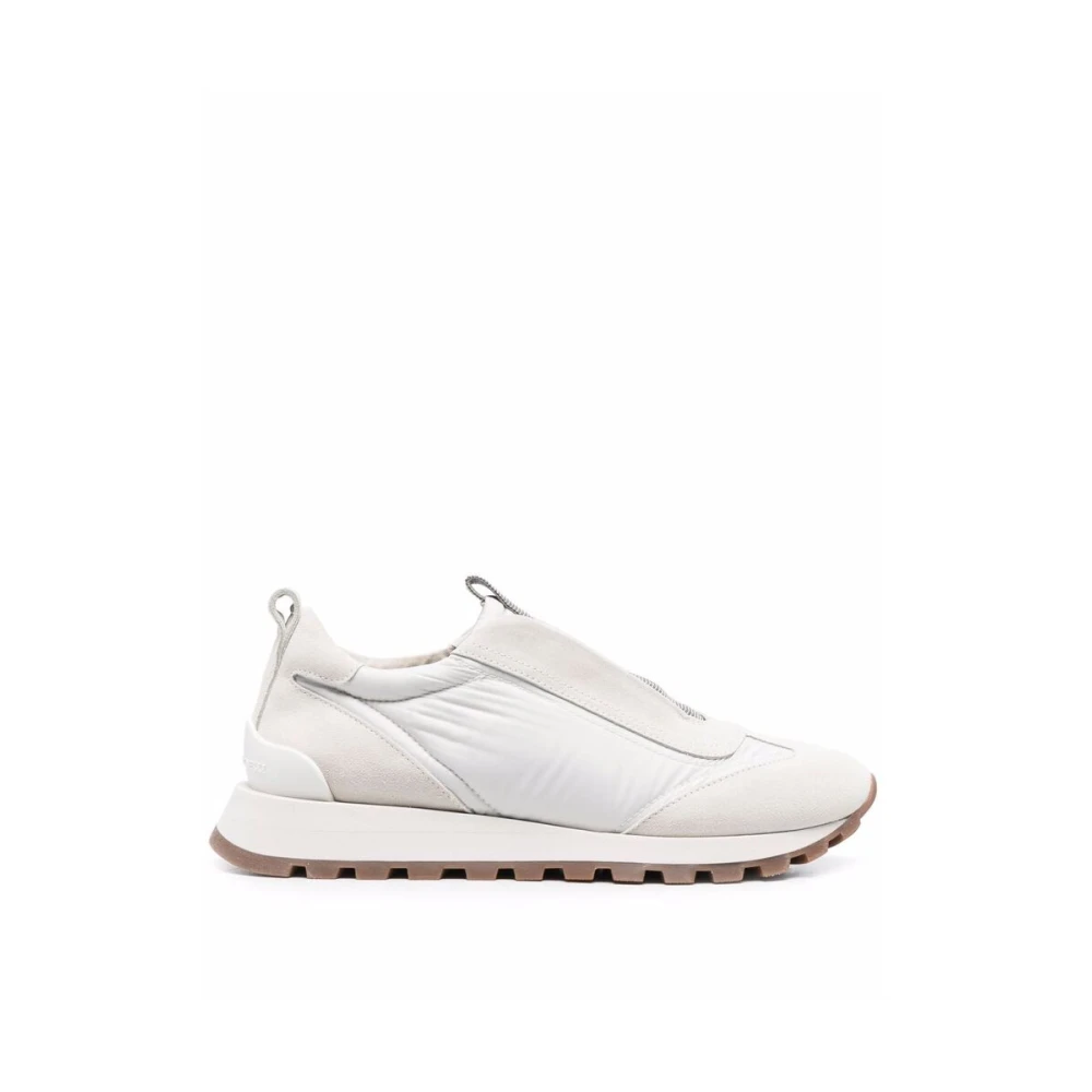 Brunello Cucinelli Witte Low Top Sneakers met Kralen Dames Schoenen