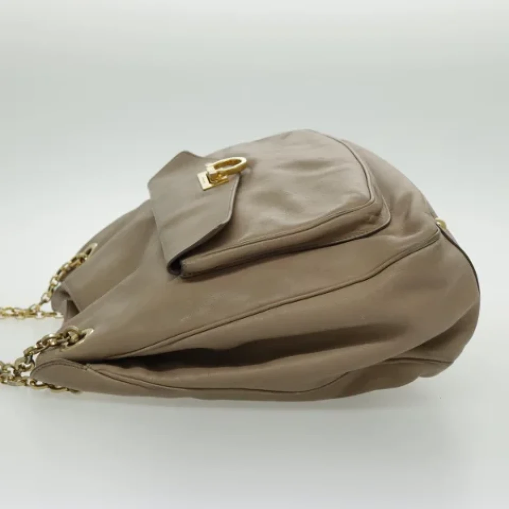 Salvatore Ferragamo Pre-owned Leather handbags Beige Dames