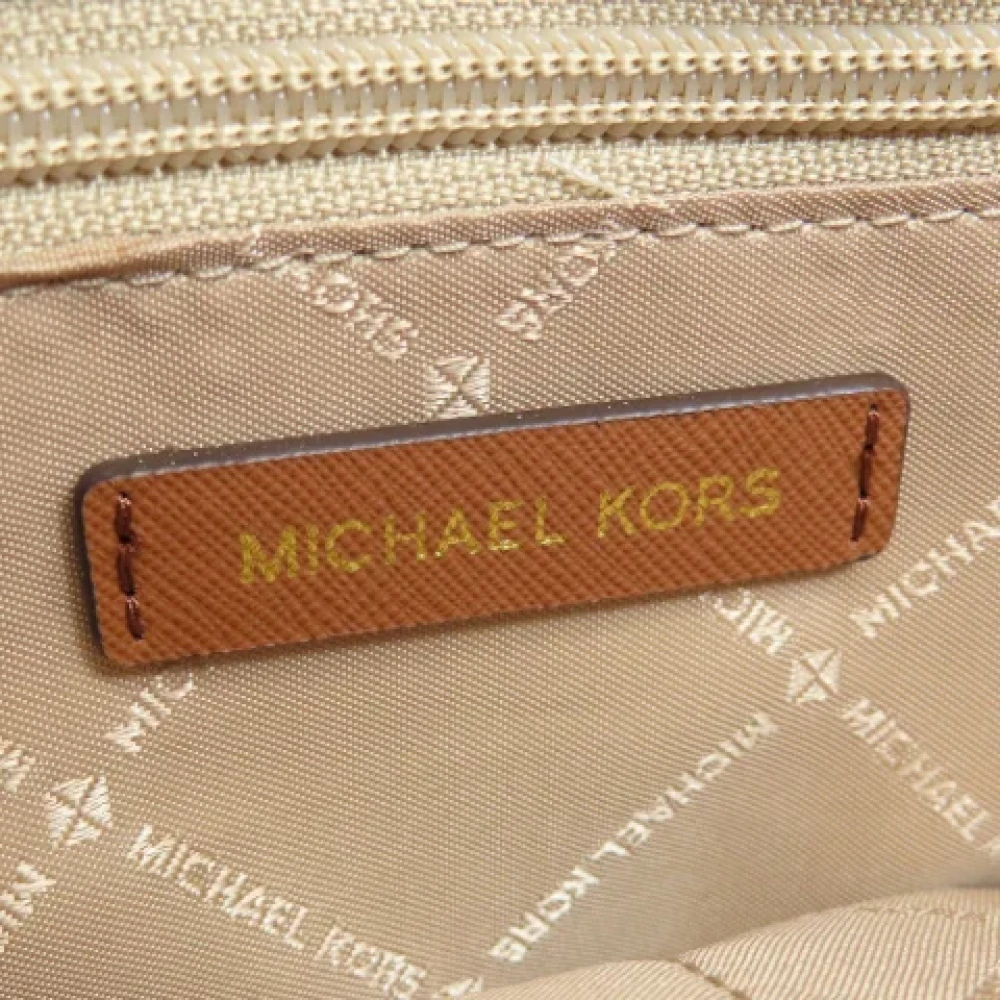 Michael Kors Pre-owned Canvas shoulder-bags Beige Dames