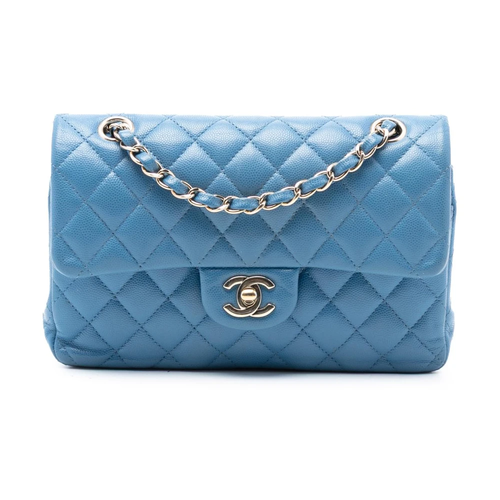 Chanel Vintage Women's Blue Pre-Owned Quilted Shoulder Bag