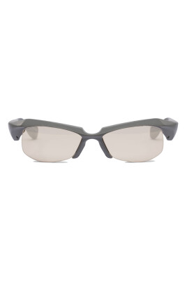 stylish-grey-sunglasses-with-uv-protection