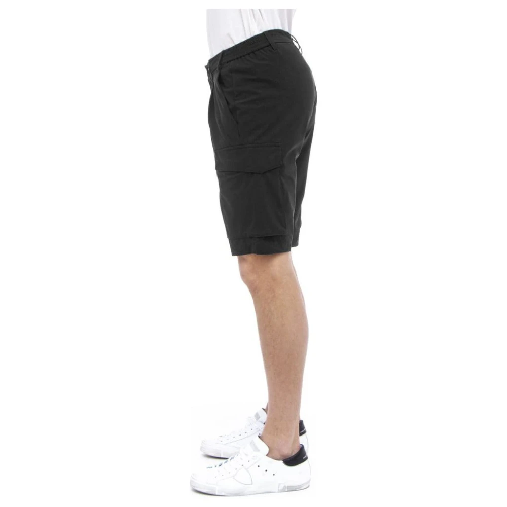 People of Shibuya Technische elastische shorts met cargozakken Black Heren