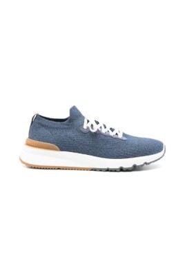 baskets-en-maille-bleu-marine-style-chaussette