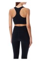 zwart-actief-bovenkleding-met-racerback-ontwerp