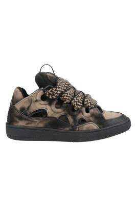 leather-curb-sneakers-with-reflective-details