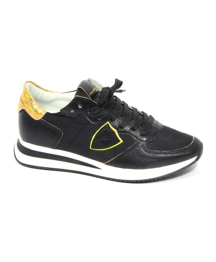 chaussure-jaune-fluorescente-mondial