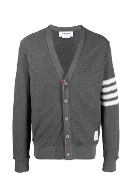 pull-en-tricot-elegant-pullover