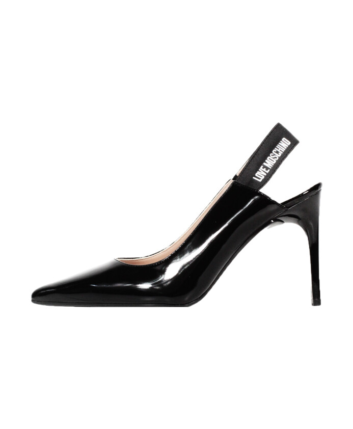 elastische-veterschoenen-met-hoge-hakken