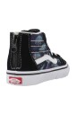 robot-sneakers
